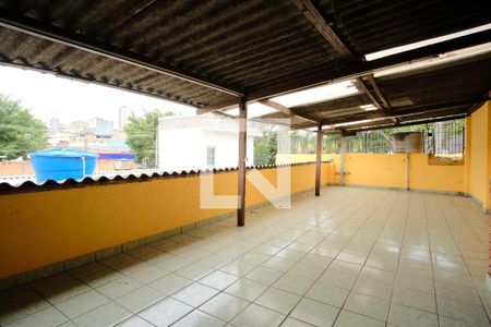 Casa à venda com 300m², 2 quartos e 4 vagasTerraço