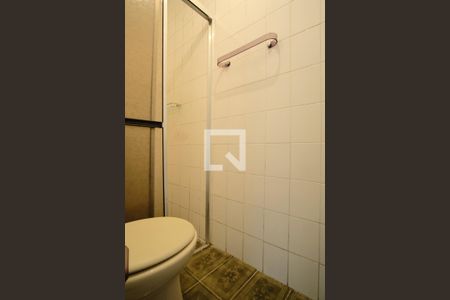 Casa à venda com 300m², 2 quartos e 4 vagasBanheiro da Suíte