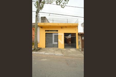 Casa à venda com 300m², 2 quartos e 4 vagasFachada