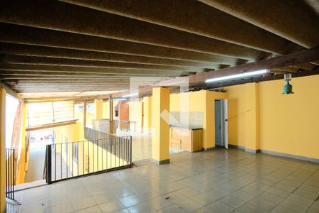 Casa à venda com 300m², 2 quartos e 4 vagasLavanderia