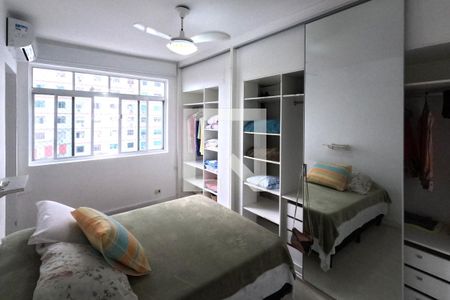 Quarto 2 de apartamento para alugar com 2 quartos, 87m² em José Menino, Santos