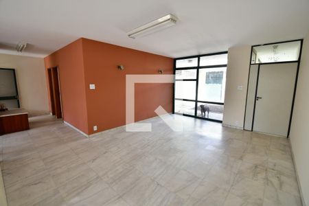 Casa à venda com 427m², 5 quartos e 2 vagasSala 4