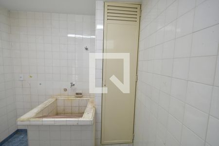 Casa à venda com 427m², 5 quartos e 2 vagasÁrea de Serviço
