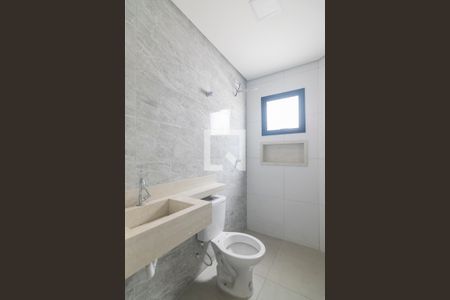 Apartamento à venda com 72m², 3 quartos e 2 vagas Apartamento à venda com 72m², 3 quartos e 2 vagasBanheiro