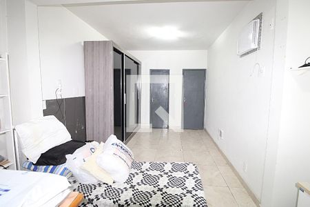 Suíte de casa à venda com 3 quartos, 180m² em Praça Seca, Rio de Janeiro