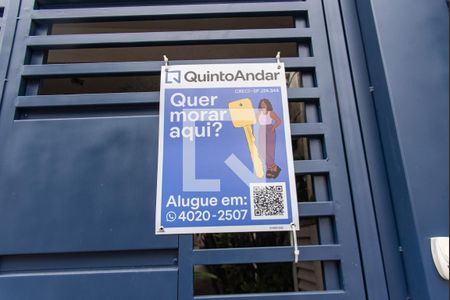 Casa para alugar com 181m², 3 quartos e 4 vagas Casa para alugar com 181m², 3 quartos e 4 vagasPlaca