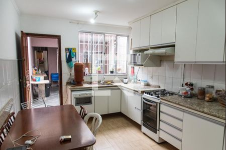 Casa para alugar com 181m², 3 quartos e 4 vagas Casa para alugar com 181m², 3 quartos e 4 vagasCozinha