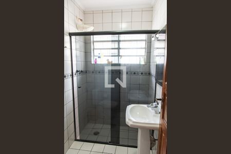 Casa para alugar com 181m², 3 quartos e 4 vagas Casa para alugar com 181m², 3 quartos e 4 vagasBanheiro da suíte