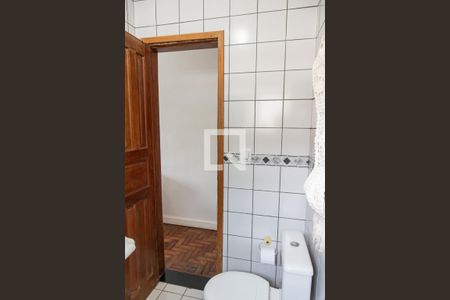 Casa para alugar com 181m², 3 quartos e 4 vagas Casa para alugar com 181m², 3 quartos e 4 vagasBanheiro da suíte