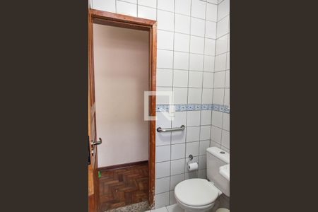 Casa para alugar com 181m², 3 quartos e 4 vagas Casa para alugar com 181m², 3 quartos e 4 vagasBanheiro