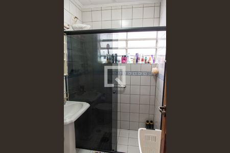 Casa para alugar com 181m², 3 quartos e 4 vagas Casa para alugar com 181m², 3 quartos e 4 vagasBanheiro