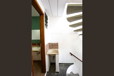 Casa à venda com 250m², 4 quartos e 2 vagas Casa à venda com 250m², 4 quartos e 2 vagasÁrea de Serviço