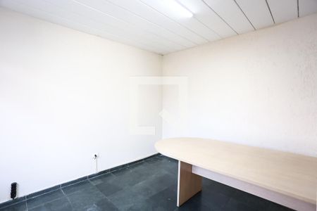 Casa à venda com 250m², 4 quartos e 2 vagas Casa à venda com 250m², 4 quartos e 2 vagasEdícula quarto 2