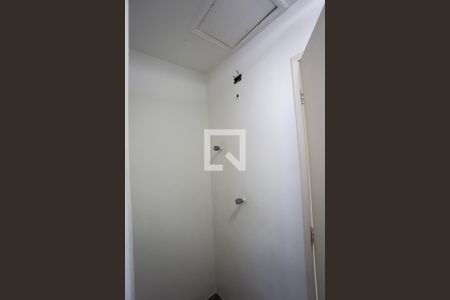 Casa à venda com 250m², 4 quartos e 2 vagas Casa à venda com 250m², 4 quartos e 2 vagasBanheiro