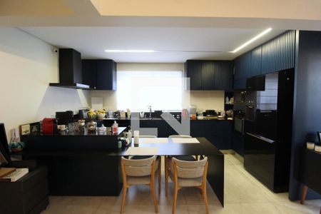 Apartamento à venda com 150m², 2 quartos e 1 vagaSala/Cozinha