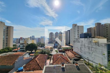 Casa à venda com 226m², 3 quartos e 3 vagas Casa à venda com 226m², 3 quartos e 3 vagasVista