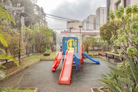 Apartamento à venda com 65m², 2 quartos e 1 vaga Apartamento à venda com 65m², 2 quartos e 1 vagaÁrea comum - Playground