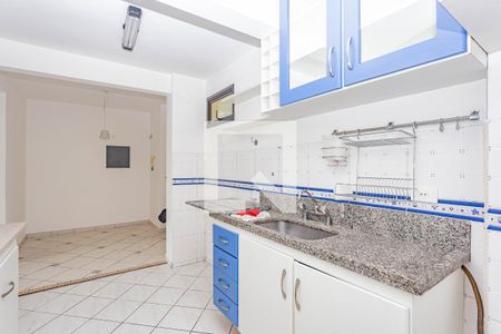 Apartamento à venda com 65m², 2 quartos e 1 vaga Apartamento à venda com 65m², 2 quartos e 1 vagaCozinha e Área de Serviço