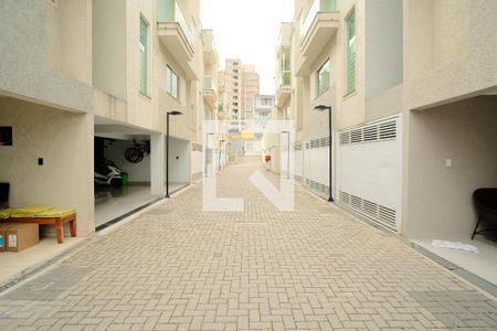 Casa de condomínio à venda com 230m², 4 quartos e 3 vagasÁrea comum