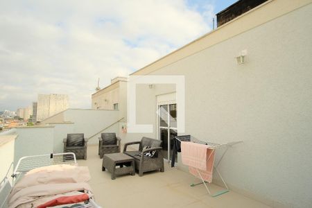 Casa de condomínio à venda com 230m², 4 quartos e 3 vagasTerraço