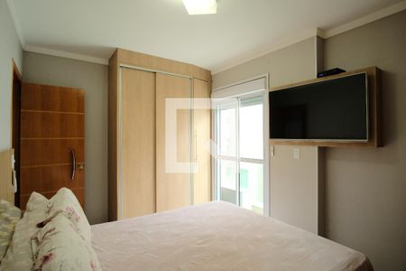 Casa de condomínio à venda com 230m², 4 quartos e 3 vagasSuíte 1