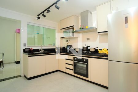 Casa de condomínio à venda com 230m², 4 quartos e 3 vagasCozinha