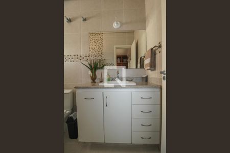 Casa para alugar com 300m², 4 quartos e 4 vagasBanheiro - Quarto