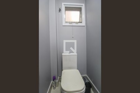 Casa para alugar com 300m², 4 quartos e 4 vagasBanheiro Social