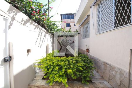 Casa à venda com 120m², 3 quartos e sem vagaJardim