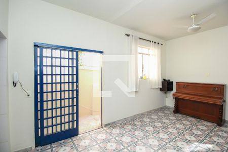 Casa à venda com 120m², 3 quartos e sem vagaCopa