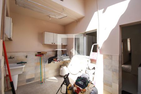 Casa à venda com 120m², 3 quartos e sem vagaÁrea de Serviço