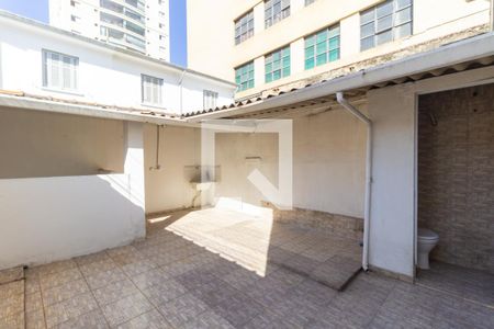 Casa para alugar com 80m², 2 quartos e 1 vaga Casa para alugar com 80m², 2 quartos e 1 vagaQuintal