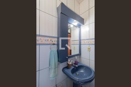 Casa à venda com 225m², 3 quartos e 3 vagasBanheiro