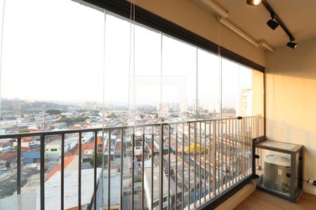 Varanda de apartamento para alugar com 2 quartos, 55m² em Vila Anastácio, São Paulo