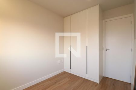 Quarto 1 de apartamento para alugar com 2 quartos, 55m² em Vila Anastácio, São Paulo