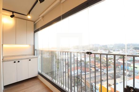 Varanda de apartamento para alugar com 2 quartos, 55m² em Vila Anastácio, São Paulo