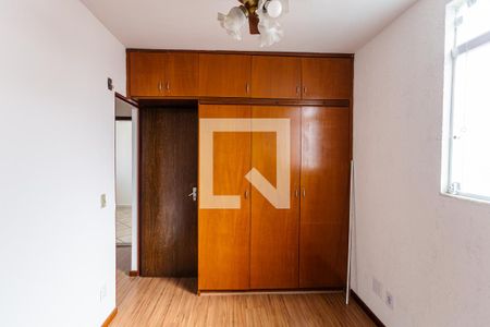 Apartamento para alugar com 58m², 2 quartos e sem vagaArmário do Quarto 2