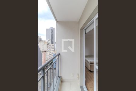 Varanda de kitnet/studio à venda com 1 quarto, 28m² em República, São Paulo