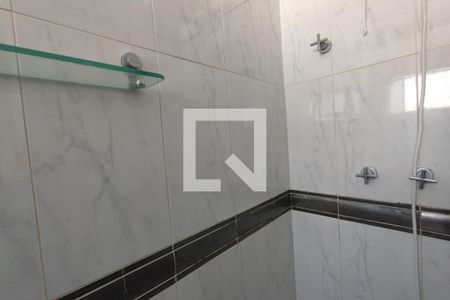 Casa à venda com 615m², 6 quartos e 6 vagasBanheiro Suíte 2