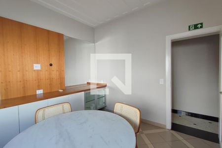 Casa à venda com 615m², 6 quartos e 6 vagasCopa