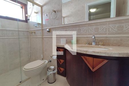 Casa à venda com 615m², 6 quartos e 6 vagasBanheiro Suíte 1