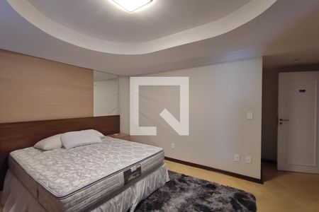 Casa à venda com 615m², 6 quartos e 6 vagasQuarto Suíte 3