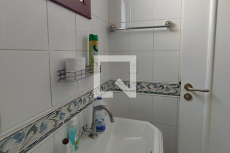 Casa à venda com 615m², 6 quartos e 6 vagasBanheiro de serviço