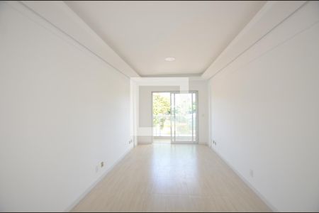 Sala de apartamento para alugar com 3 quartos, 90m² em Vila Valqueire, Rio de Janeiro