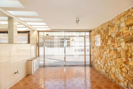 Casa para alugar com 115m², 3 quartos e 1 vagaQuintal e Garagem
