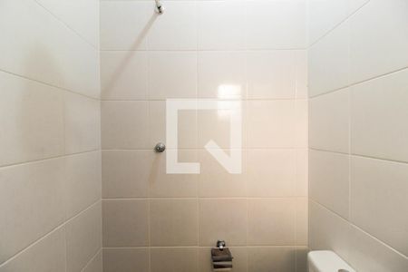 Casa para alugar com 115m², 3 quartos e 1 vagaBanheiro da Área de serviço