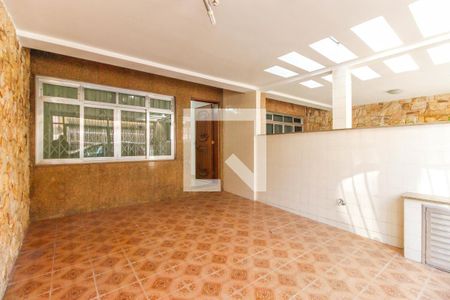 Casa para alugar com 115m², 3 quartos e 1 vagaQuintal e Garagem