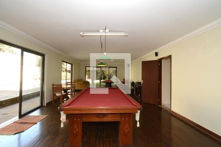 Casa à venda com 747m², 4 quartos e 6 vagasSala de Jogos