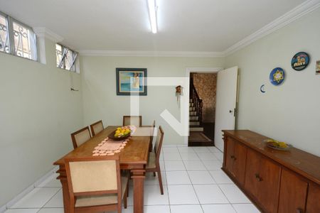 Casa à venda com 747m², 4 quartos e 6 vagasCopa