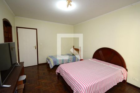 Casa à venda com 747m², 4 quartos e 6 vagasSuíte 4